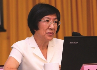 ▲图为耿焱教授。