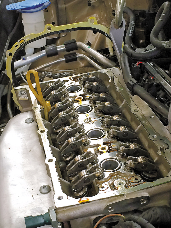 新车首次保养遭遇拆发动机|轮胎|小轿车