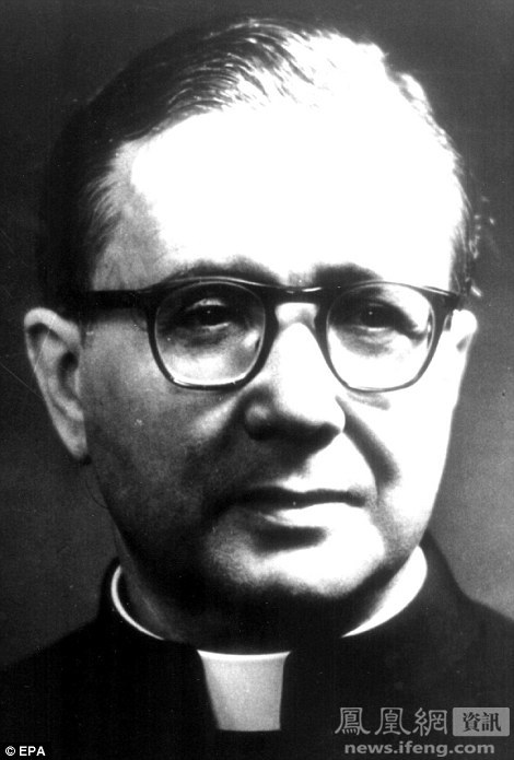 主业会的创世人Josemaria Escriva就职于1902-1975年。