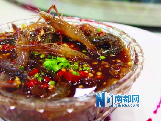 每个上海人都会和你提起醉虾这道菜。