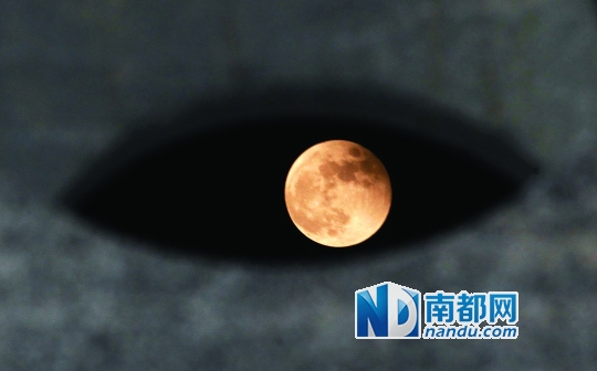 你看你看月亮的脸|月亮|月光_凤凰资讯