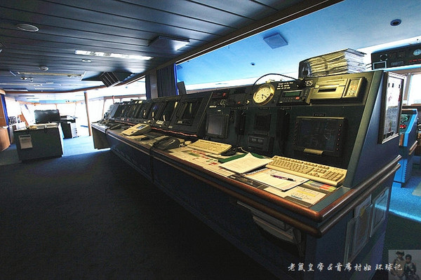 揭秘超级游轮驾驶舱(游轮行连载2) 揭秘超级游轮驾驶舱(游轮行连载2)