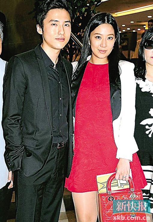 ■汪圆圆产后首度公开露面,为老公爱驹捧场。