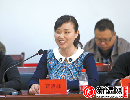 10月26日,援疆医生蓝晓林介绍自己的援疆工作心得和经验