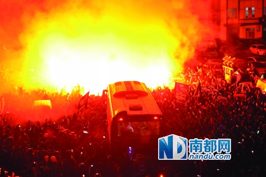 谁说所有的故事只能有一首主题歌