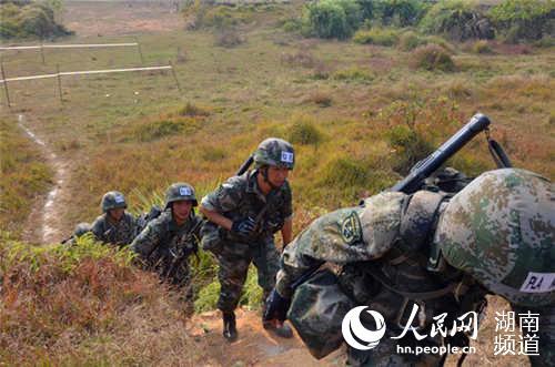 国防科大学员角逐全军指挥类最高级别竞赛赢大