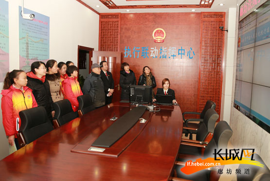 廊坊中院国家宪法日宣传活动邀请师生走进法院