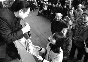 名角们相互采访相互透底|戏迷|越剧院