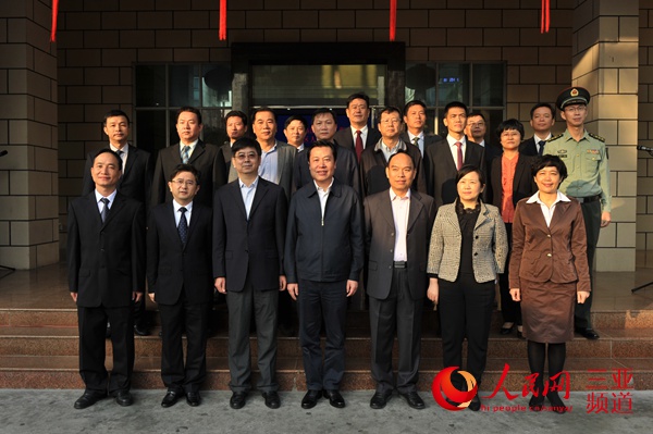 开启精美天涯建设 三亚天涯区挂牌成立|区党