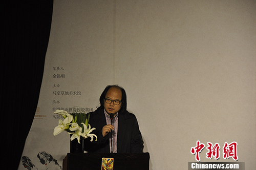中国国家画院副院长张晓凌在“范扬、殷会利作品展”开幕式上致辞