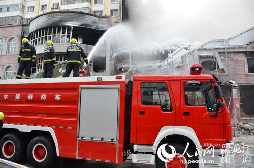【人民网追踪】哈尔滨火灾引发的质疑有待回应
