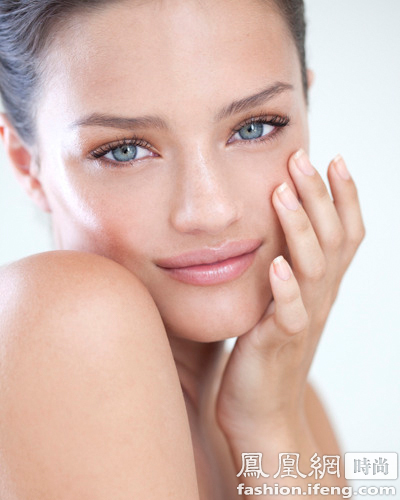 美瞳危害大 戴半年易致盲|致盲|mm