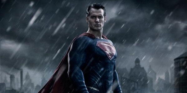 亨利·卡维尔扮超人到2019年 计划演到天荒地老|蝙蝠侠|影片_凤凰娱乐
