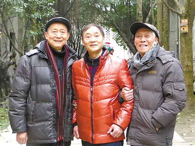 蒋传超、雷长生、许宏祓近照。