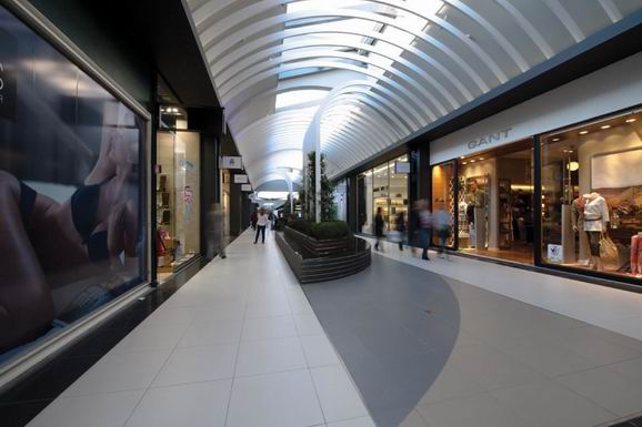 想避开旅游团?海外旅行哪些商场值得去|商场|购