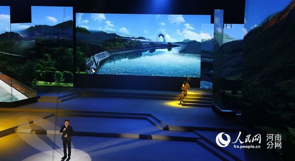 诗朗诵《把通水的消息告诉母亲》