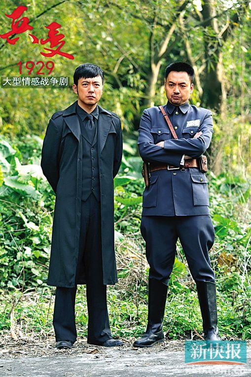 再演谍战剧, 曹炳琨成金牌卧底