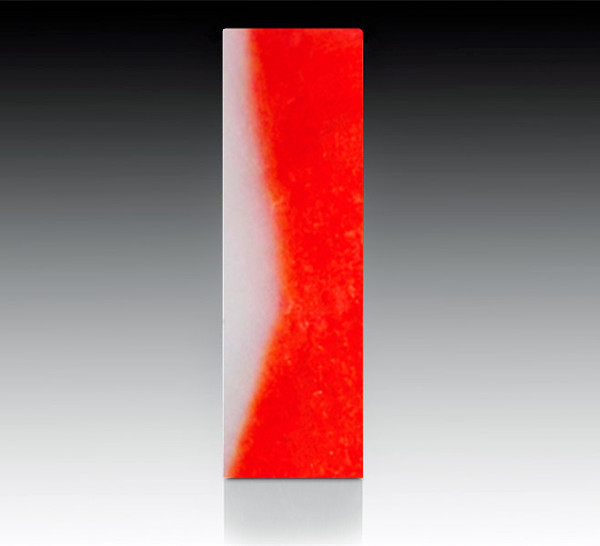 图二 白底红章料