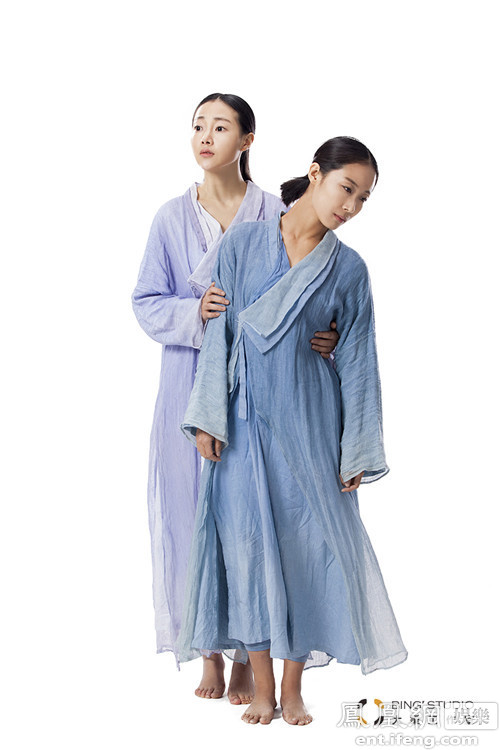 乌镇戏剧节归来 话剧《跳墙》打造诗意剧场