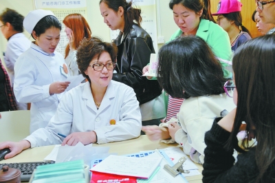 柔情医生经常为病人落泪|医生|病人