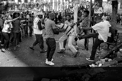 南非骚乱扩至华人聚居地|外国人|移民