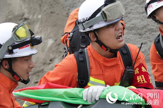 四川省综合应急救援川北战区拉练在绵阳举行|