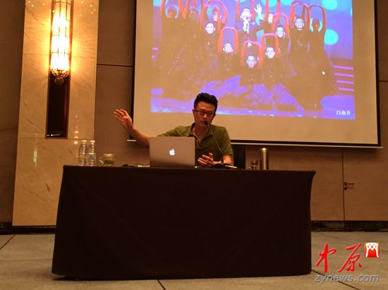 “名嘴”白燕升以戏剧布道，用文化传声。