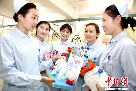 南京军区第455医院开展活动庆祝国际护士节(图