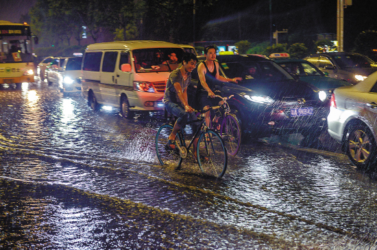 广东近日暴雨天气仍频繁|雷雨|大风