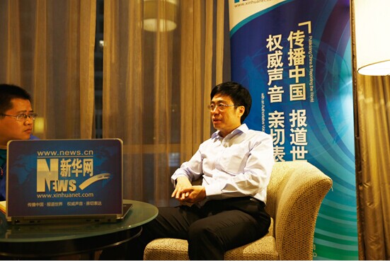 徽商银行行长助理易丰接受新华网专访