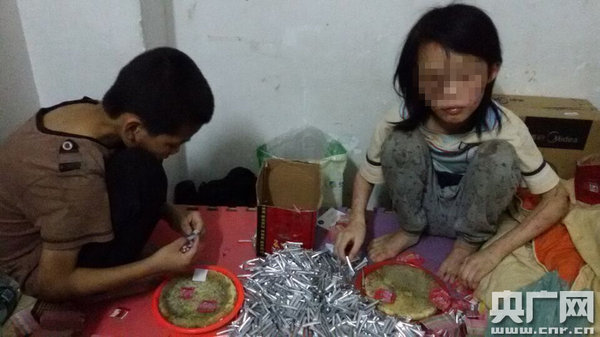 广东汕头现虐童事件 姐弟俩被生父继母长期虐打