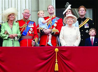 英女王生日,小乔治抢镜|威廉|小王子