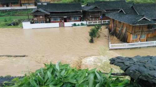 南方新一轮强降雨过程已致18人死亡4人失踪(图