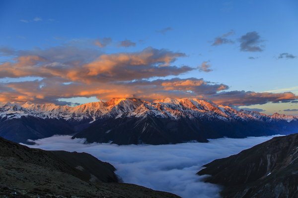 转发:旅游生活 飞侠:“蜀山之王”冰坚雪深的壮美景色 - 东篱散人 - 东篱散人1818的博客 转发:旅游生活 飞侠:“蜀山之王”冰坚雪深的壮美景色 - 东篱散人 - 东篱散人1818的博客