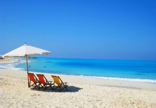 带你走进地中海九大美丽迷人的海滩|海滩 旅行
