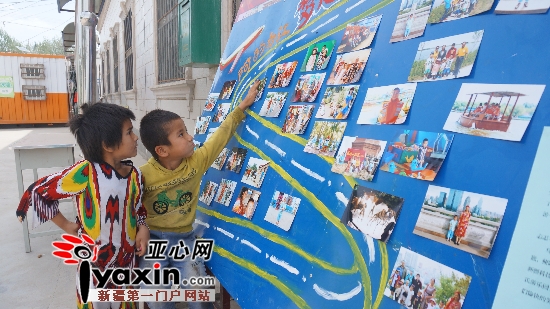 新疆人的一天:新疆地矿局三位住<em>村女</em>干部撑起