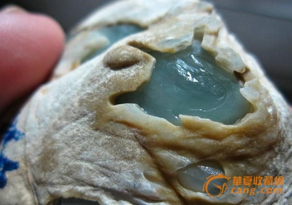 翡翠原石,每公斤高达3300万|翡翠|摩西