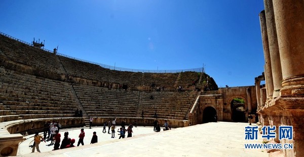 古罗马剧场。新华网记者 程春香摄