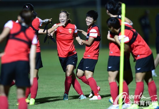 组图:中国女足备战东亚杯 8月1日首战韩国队|女