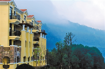 綦江横山龙汇天池。