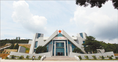 　　图为马石山十勇士纪念馆。