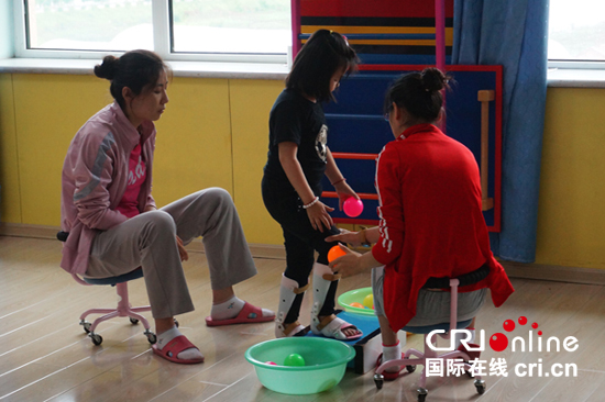 探访牡丹江市儿童福利院:为孤残儿童撑起一片