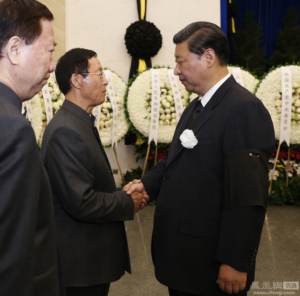 张震遗体告别仪式画面