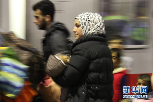 慕尼黑火车站继续转运难民(高清组图)|难民|慕尼黑