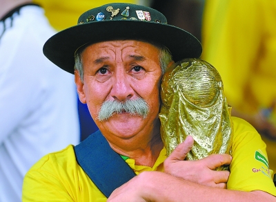巴西世界杯爷爷去世了|巴西队|世界杯
