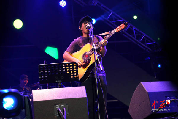 莫西子诗演唱《要死就一定死在你手里》