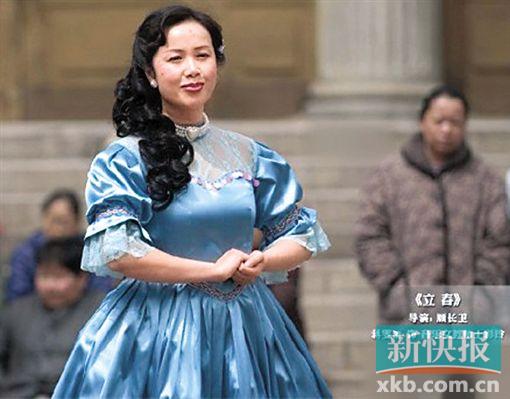 ■《立春》中的王彩玲和《花落花开》中的萨贺芬。事实上她们也是我们身为普通人身上所具有的一部分。