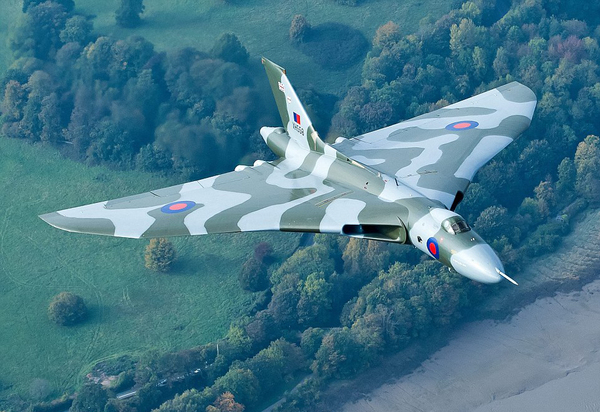 英最后1火神轰炸机将退役:1960年升空曾参加马岛战役