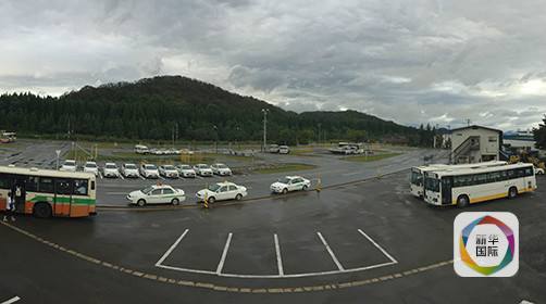 　　上图为驾校场地。