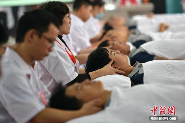 成都百名保健按摩从业人员比拼技能|保健|按摩